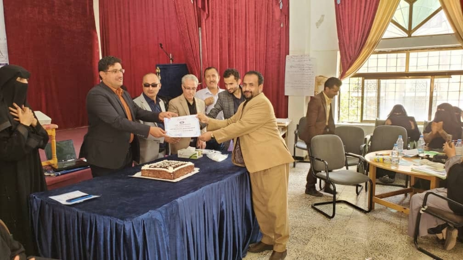 أختتام الدورة التدريبية للمهارات الأساسية للتعلم النشط  للمكفوفين